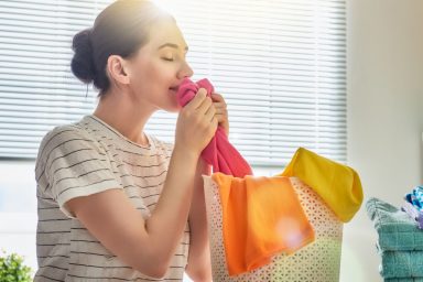 remove odors from clothing